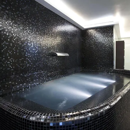 Aquahotel By Aqualeisure Hotel 4*