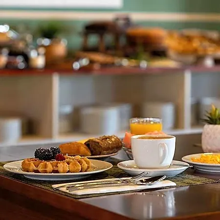 Aquahotel By Aqualeisure Hotel 4*