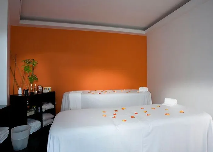 فندق Aquahotel By Aqualeisure أوفار